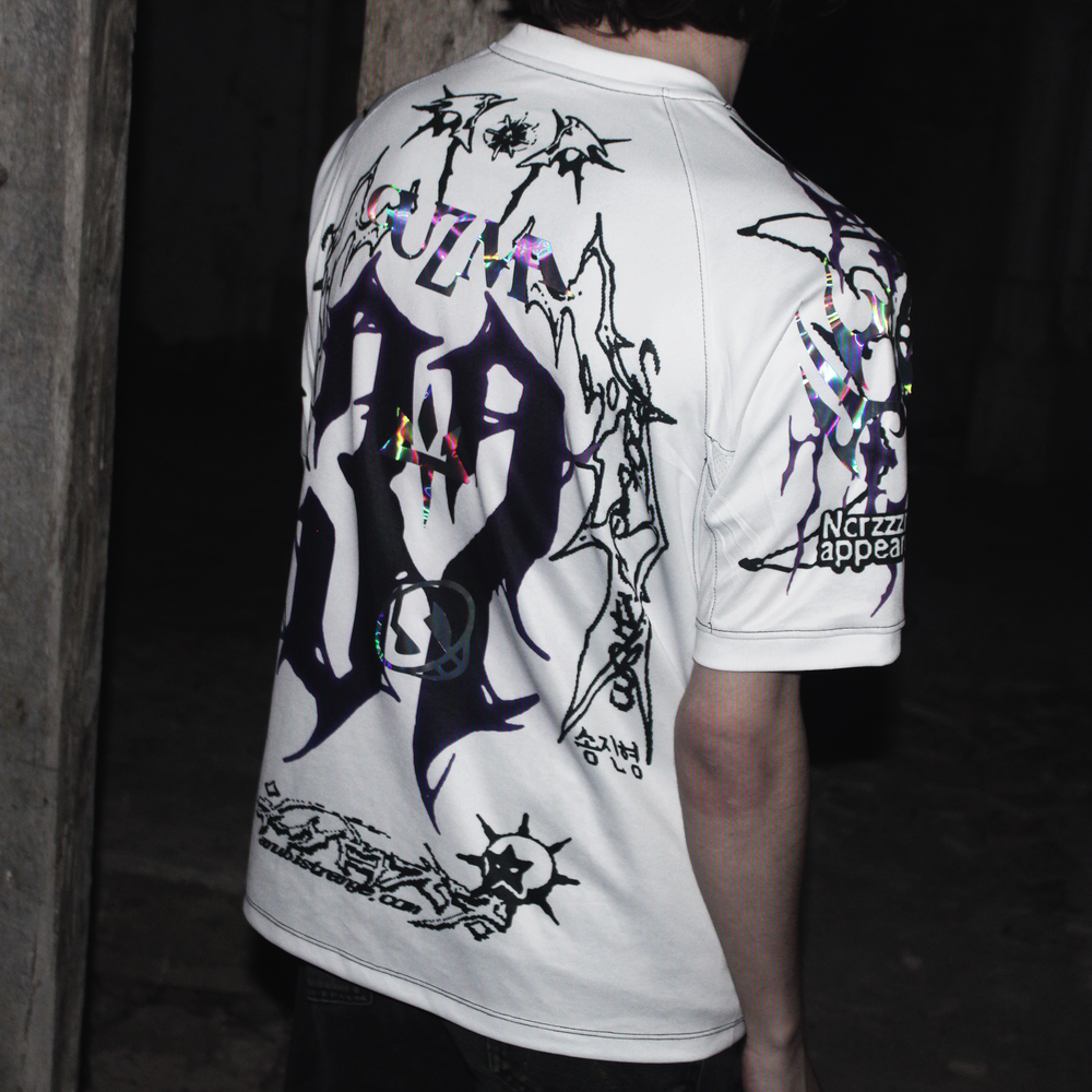 MAILLOT NECROZMA (100 EXEMPLAIRES)